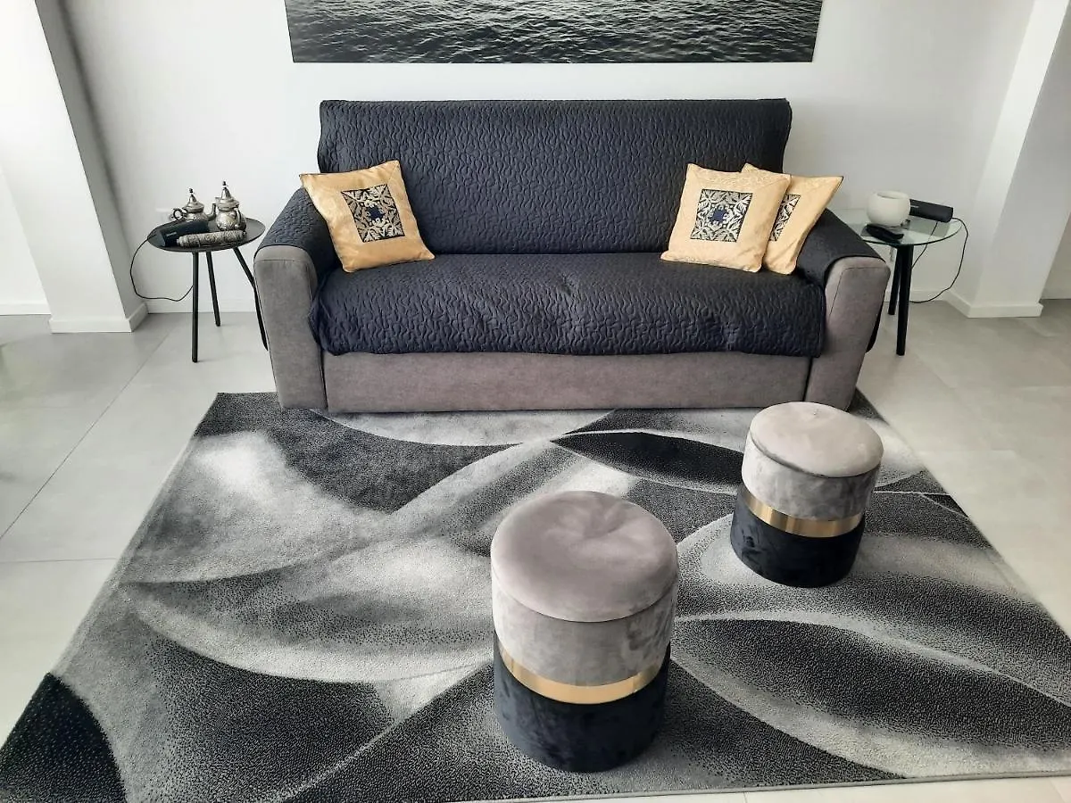 La Suite Oasi Di Relax E Comfort Iun R1091 Οριστάνο 0*,  Ιταλία